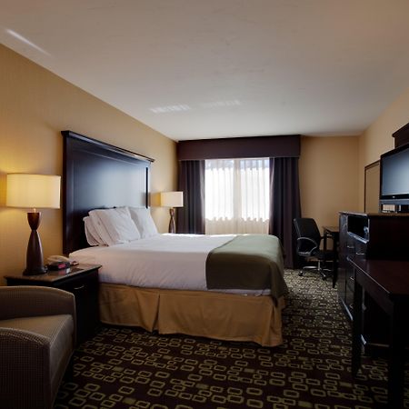 Holiday Inn Express Hotel & Suites Woodland Hills By Ihg Los Angeles Buitenkant foto