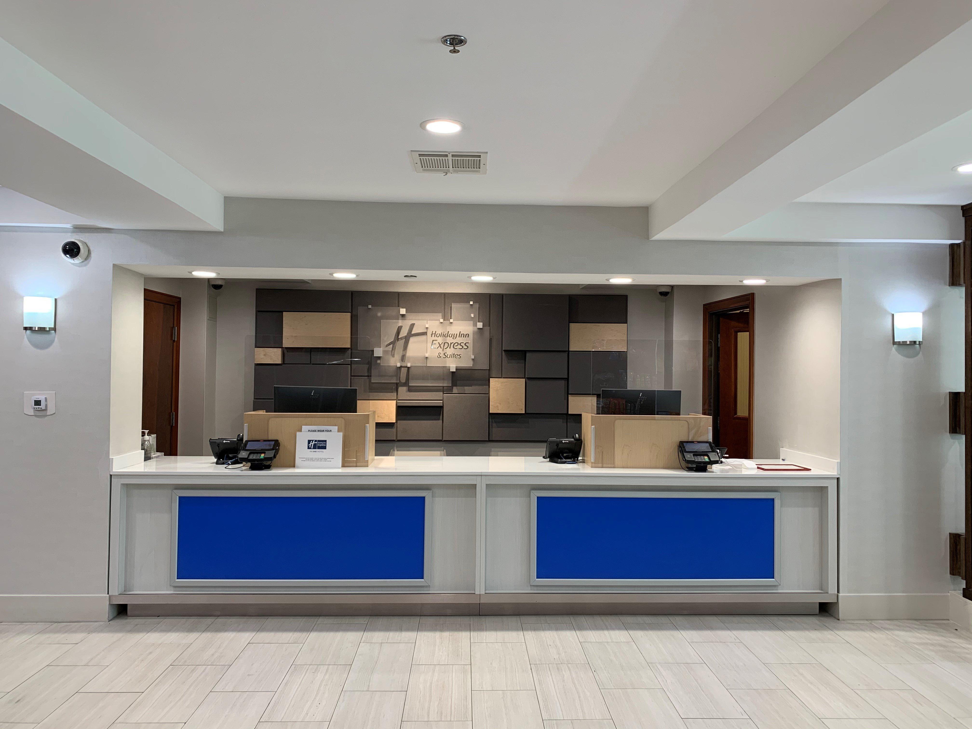 Holiday Inn Express Hotel & Suites Woodland Hills By Ihg Los Angeles Buitenkant foto