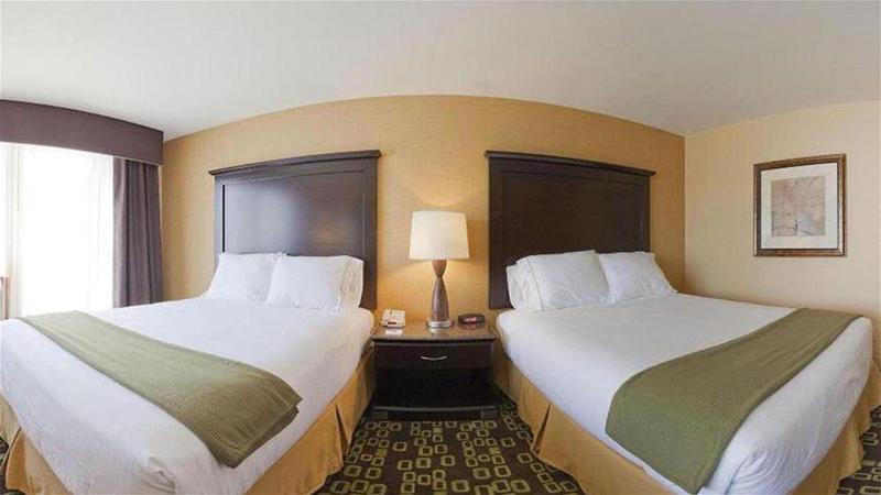 Holiday Inn Express Hotel & Suites Woodland Hills By Ihg Los Angeles Buitenkant foto