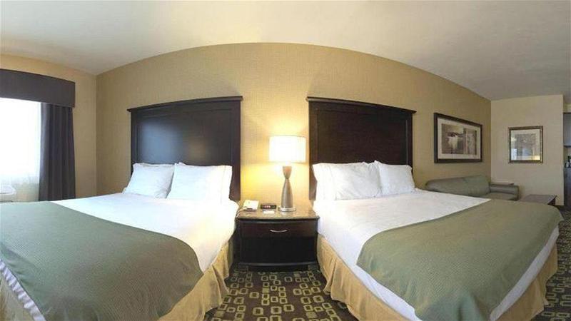 Holiday Inn Express Hotel & Suites Woodland Hills By Ihg Los Angeles Buitenkant foto